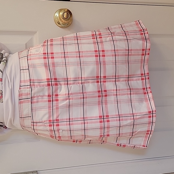 Izod Golf Outfit - Picture 3 of 5